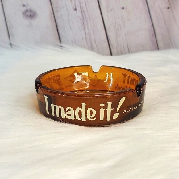 Vintage Amber Glass Pikes Peak Hiking Colorado Collectible Ashtray 3.5" - Picture 8 of 10